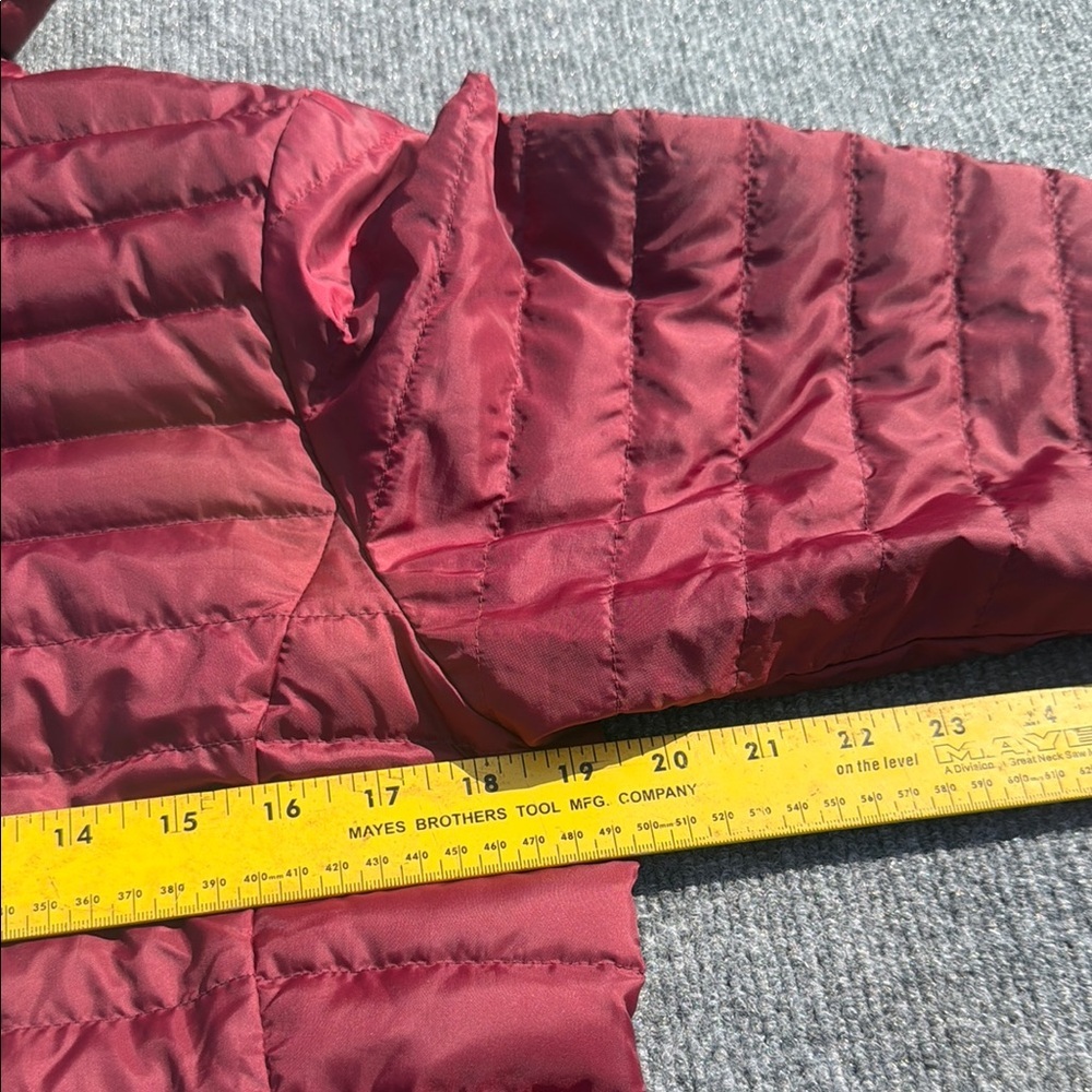 Eddie Bauer Travex Jacket Womens M Maroon Puffer EB 700 Down Insulated Outdoor - Picture 5 of 8